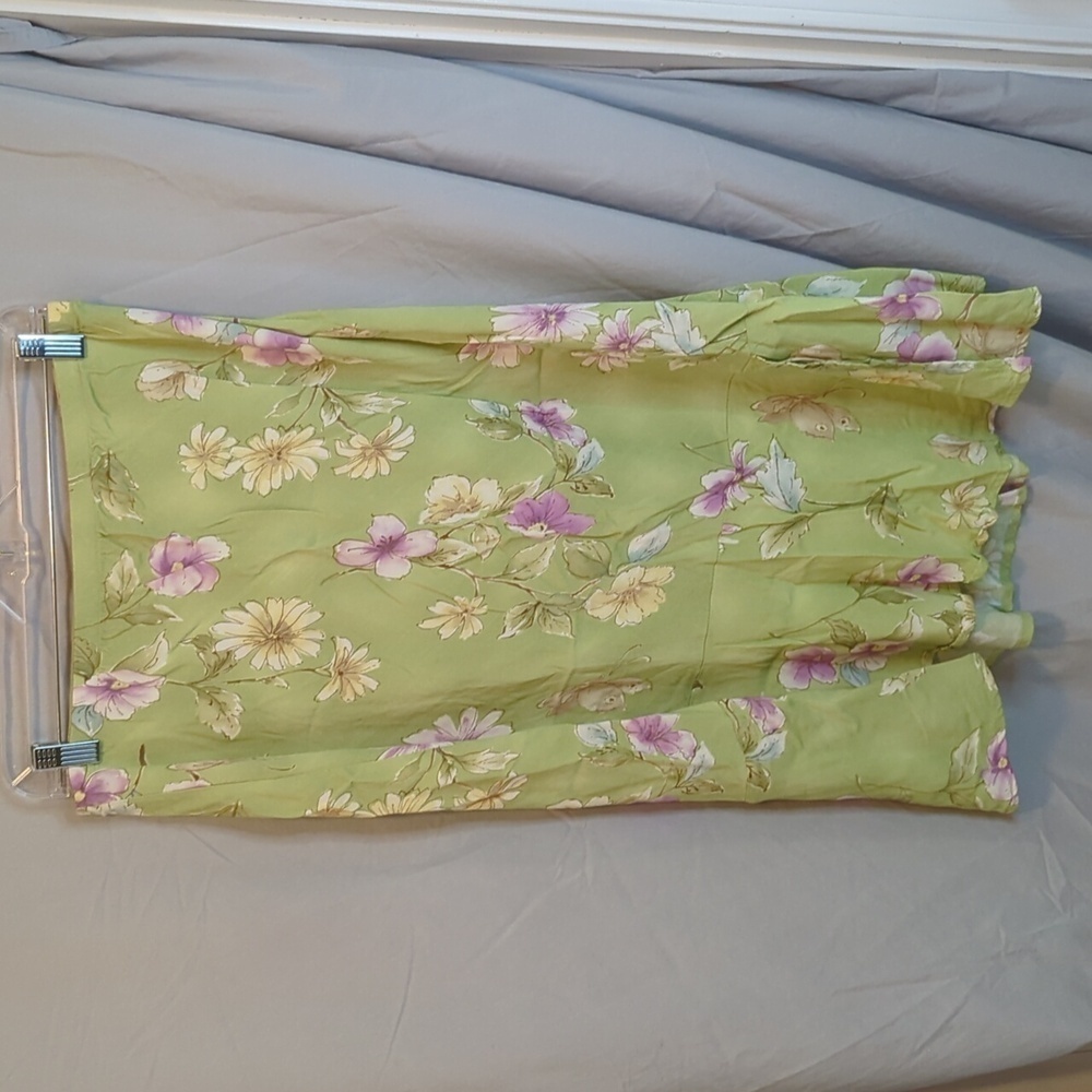 Alfred Dunner green floral skirt